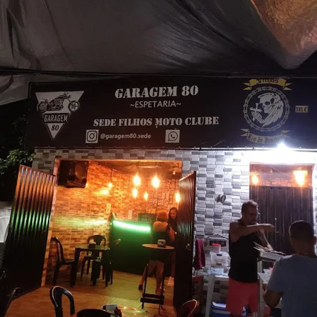 Garagem 80 - sede Filhos Moto Clube RJ