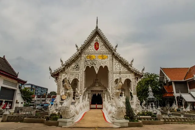 Wat Chiang Rai