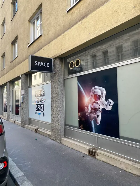 Space Home Apartment - City Center