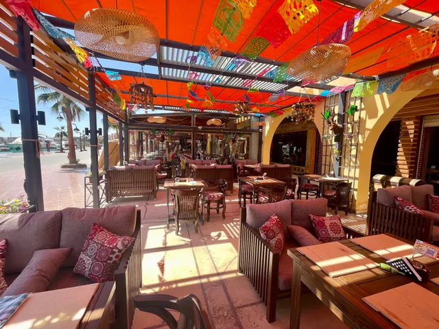 La Cantina Restaurant and Bar