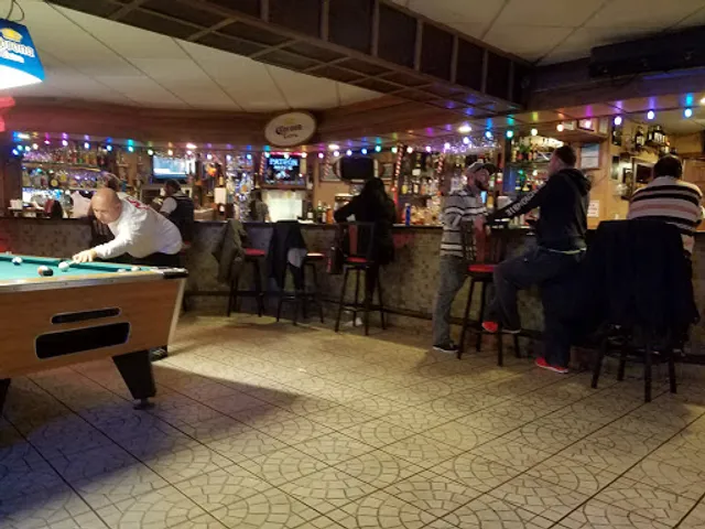 Old Oak Restaurant Bar & Grill