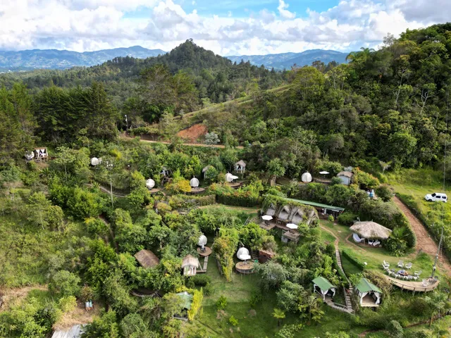 Glamping en Guatapé - Levit