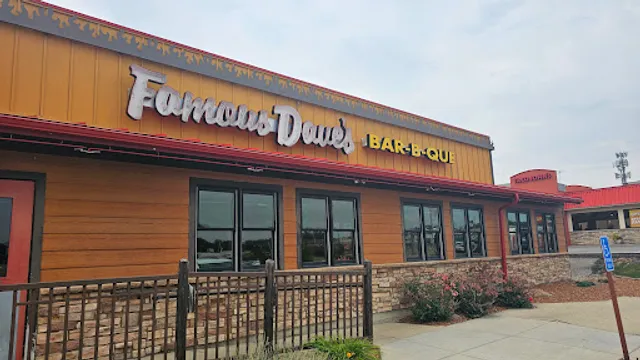 Famous Dave's Bar-B-Que