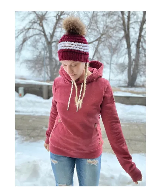 SuzeQue Custom Crochet & Boutique