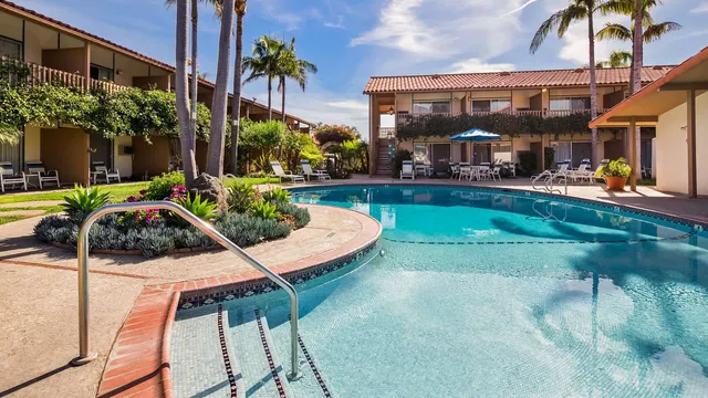 Best Western Plus Pepper Tree Inn