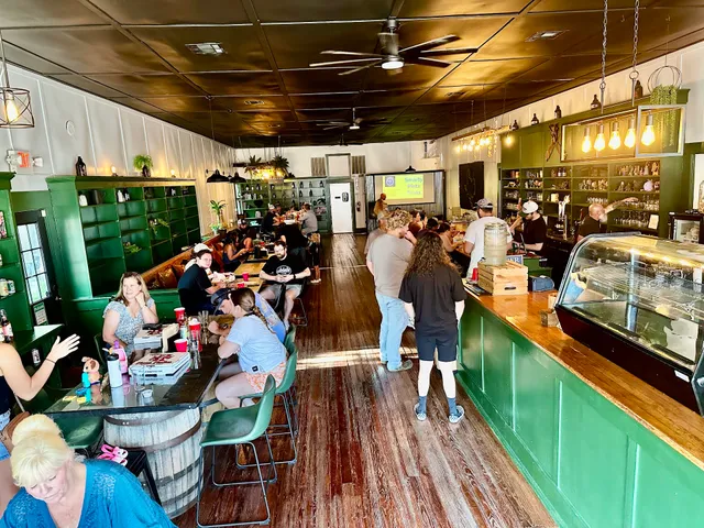 Freight & Foam Tavern