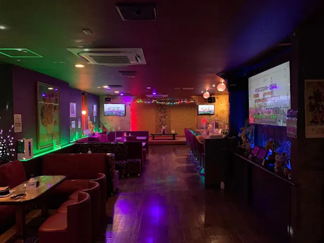 Clubニューナポリ