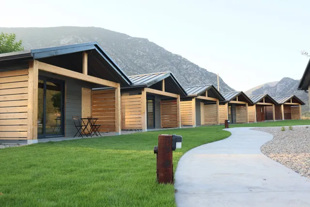 CÀMPING ORGANYÀ PARK