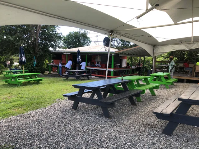 Heading East Bar & Grill