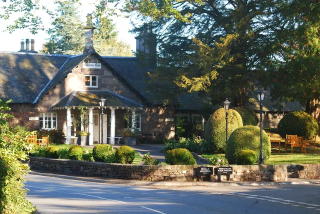 Meikleour Arms Hotel & Restaurant