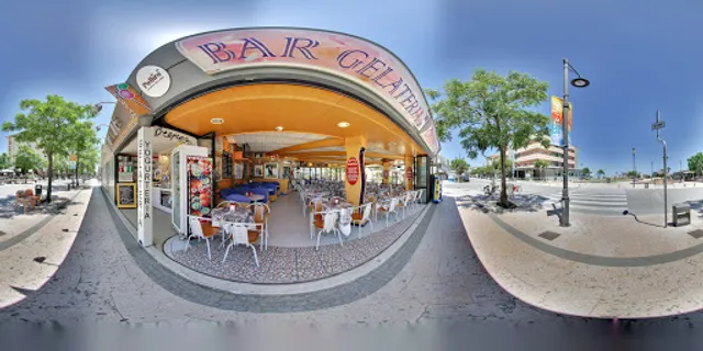 Alexander Bar Gelateria Creperia