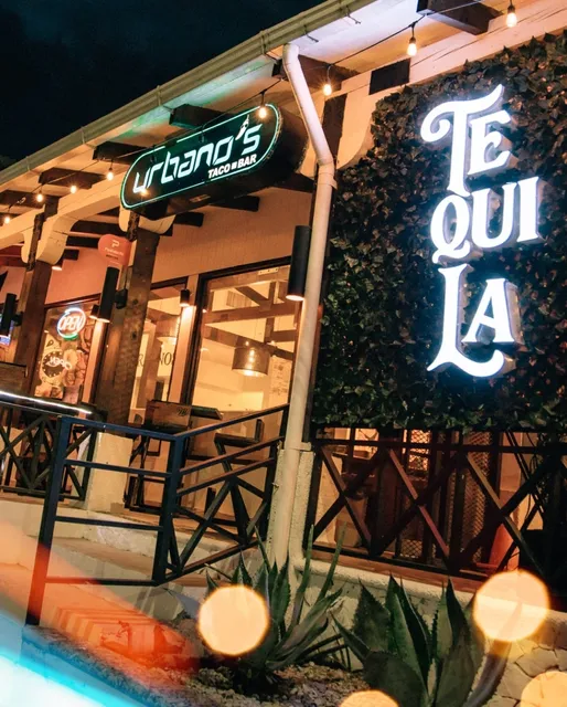 Urbano's Restaurante Bar