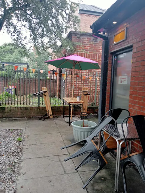 Common Ground Coffee Shop