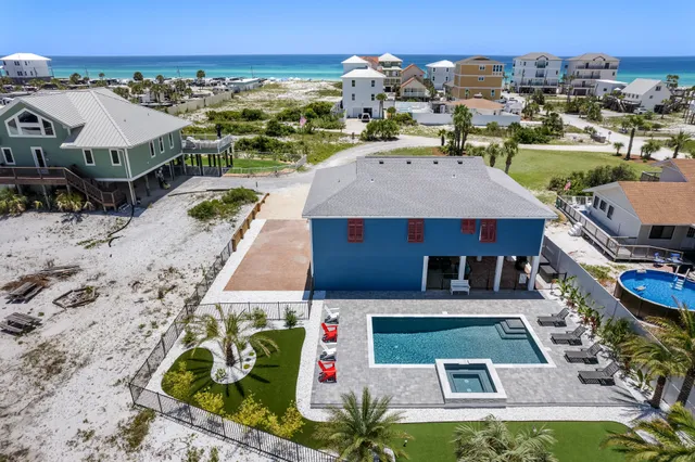 Old Florida Charm Vacation Rental