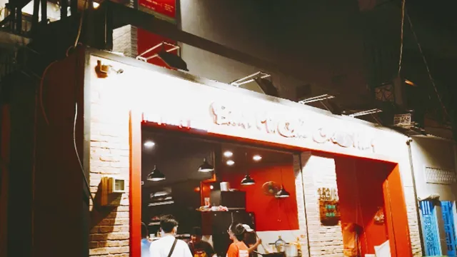 Bánh Mì Chảo Cô 3 Hậu