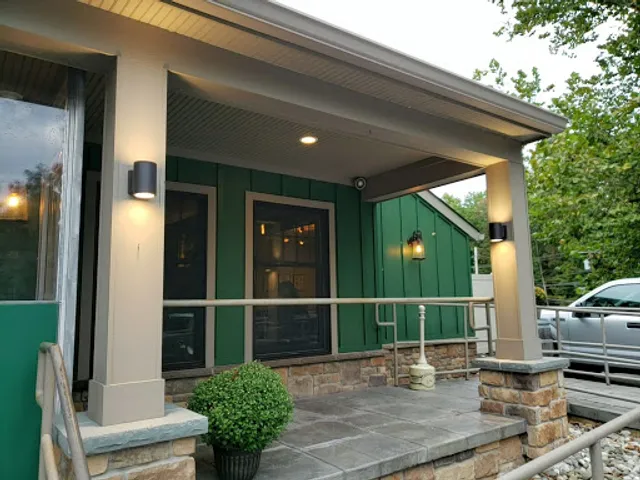 Buck Hill Brewery & Restaurant