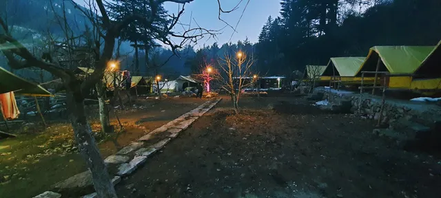 Himtrek Riverside Camps and Hostel Manali