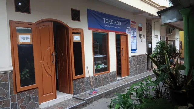 Kosan-Kelontong Babe Usuf 24 Jam (KBU)
