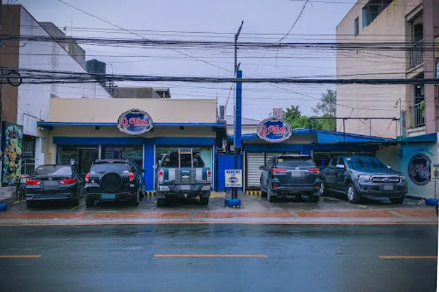 La Tezza BBQ Grill (Bar & Restaurant)