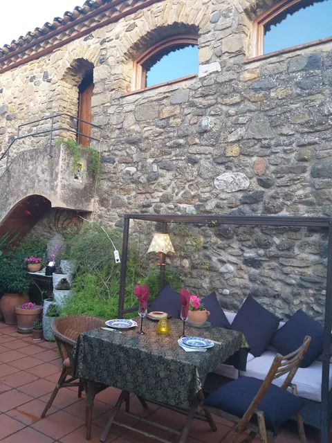 Romántico Girona - Las Moradas del Unicornio