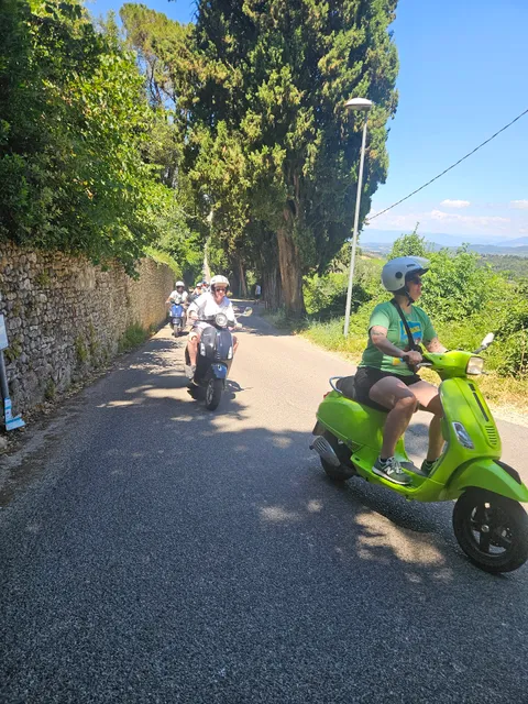 Tuscany Vespa Cycle and Bike Tour