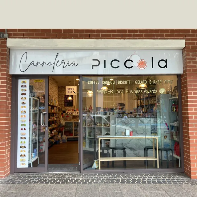 CANNOLERIA PICCOLA - CANNOLI BAR & GIFT SHOP