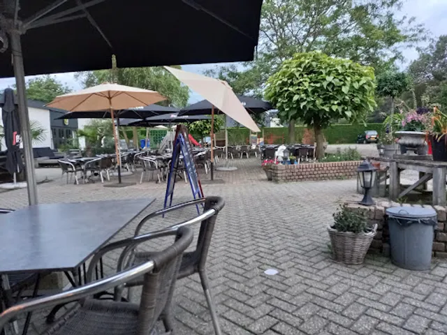 Partycentrum / Restaurant De Sluis