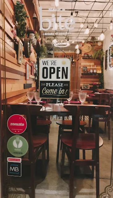 Have a bite - drinks & tapas