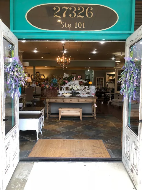 French Courtyard - Home Furnishings & Consignment