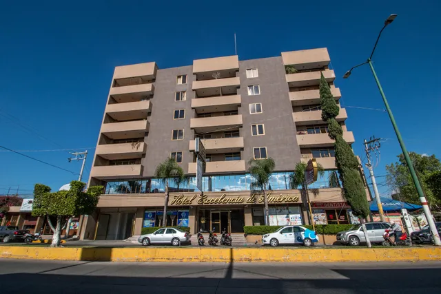 Hotel Excelencia de America Moroleón