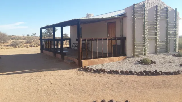 LOCH MAREE GUEST FARM & FIELD CAMP