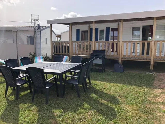 Camping Green Island