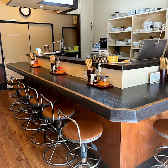 ぎょうざや よっちゃん