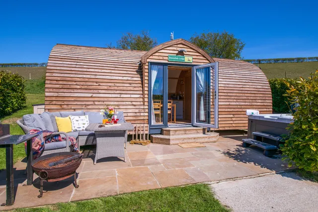Humble Bee Farm Glamping, Camping, Holiday Cottages Book: Direct for Best Prices