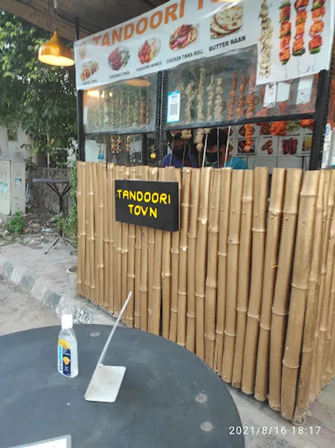 Tandoori Town