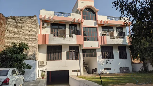 Hari Vilas Home Stay Jaipur