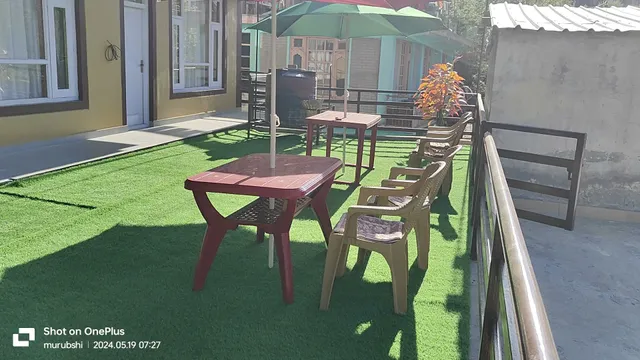 Lha Boor Guest House and Restaurant