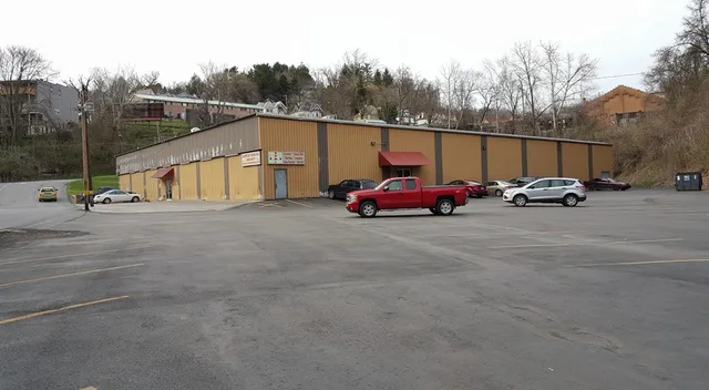 Fairmont Bowling Center