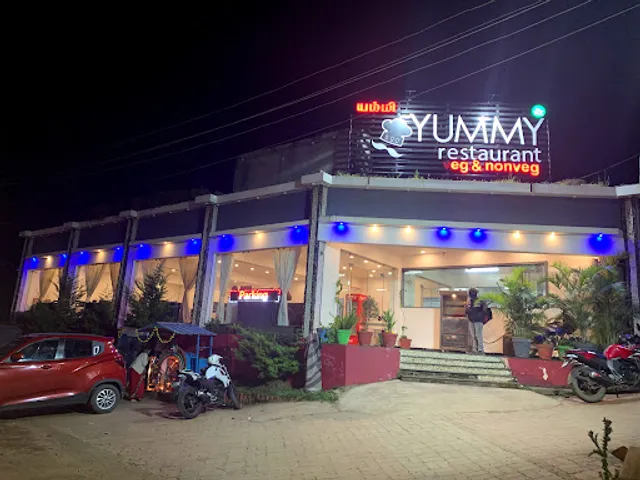 Yummy Restaurant
