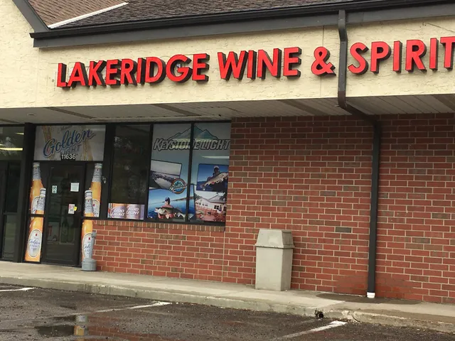 Lakeridge Wine & Spirits