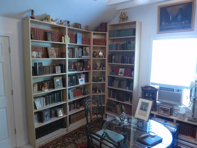 Library Bed & Breakfast