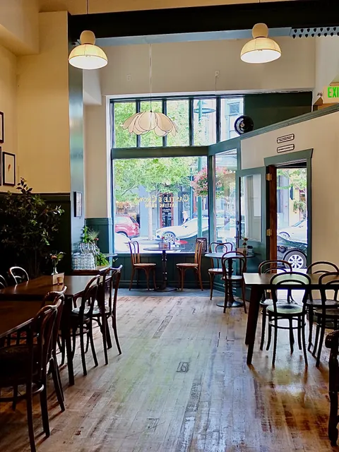 Castle & Crown Cellars