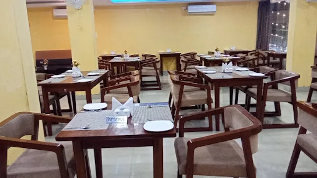 Ms ShawarMax Online Resto