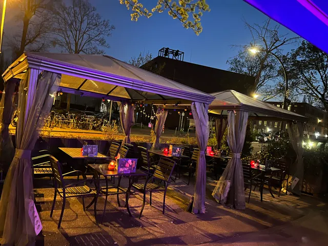 Naschkatze Cocktail Bar