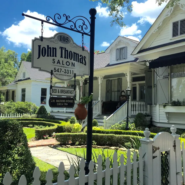 John Thomas Salon Bed and Bath