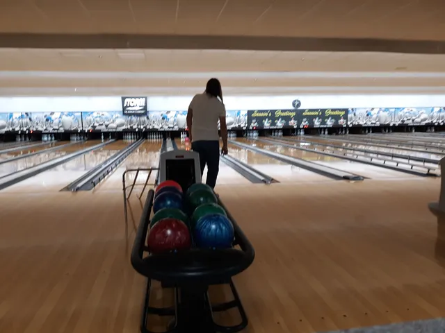 Classic Bowling Center