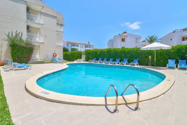 Apartamentos Llevant