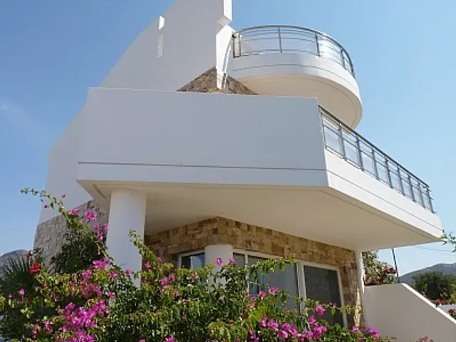 Villa Constance, Grapevines Villas