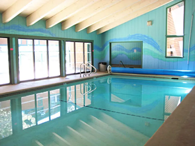 Mammoth Reservation Bureau