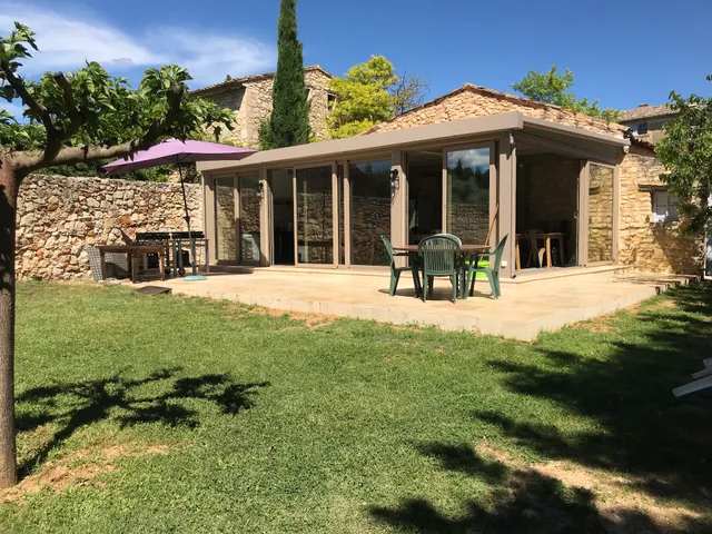 La calade des viaux - Location de villa avec piscine Lubéron